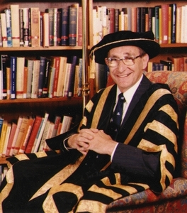 Peter Baume in Chancellors robes, Photo courtesy of the Australian National University